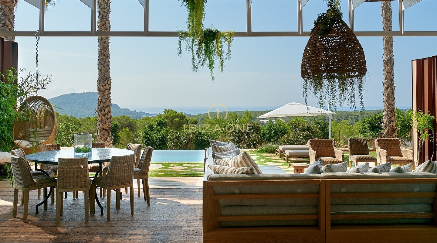 Newly built luxury villa with views of the sea, the countryside and Formentera for rent, Ibiza