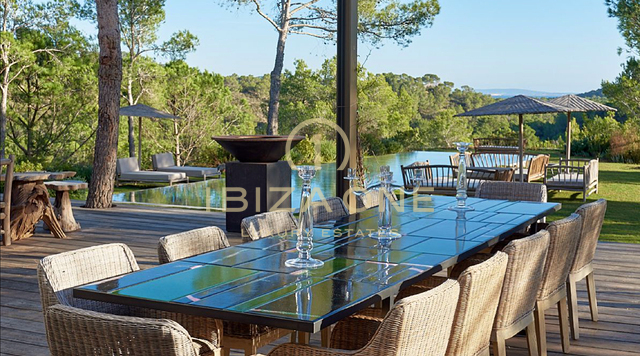 Nuova proprietà di lusso per le vacanze con privacy e vista sul mare in affitto, Ibiza