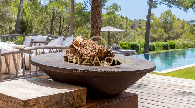 Nuova proprietà di lusso per le vacanze con privacy e vista sul mare in affitto, Ibiza