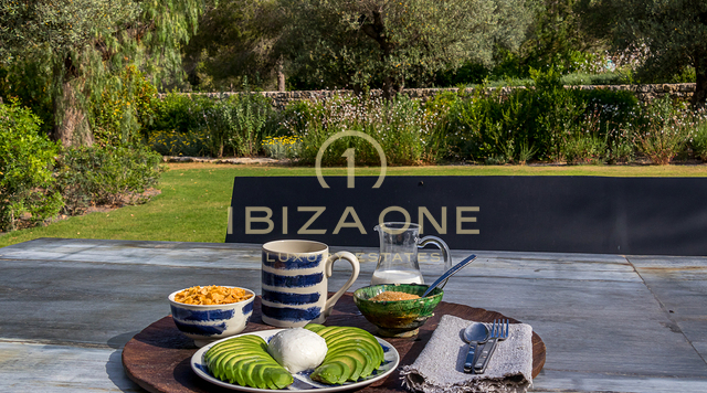 Nuova proprietà di lusso per le vacanze con privacy e vista sul mare in affitto, Ibiza