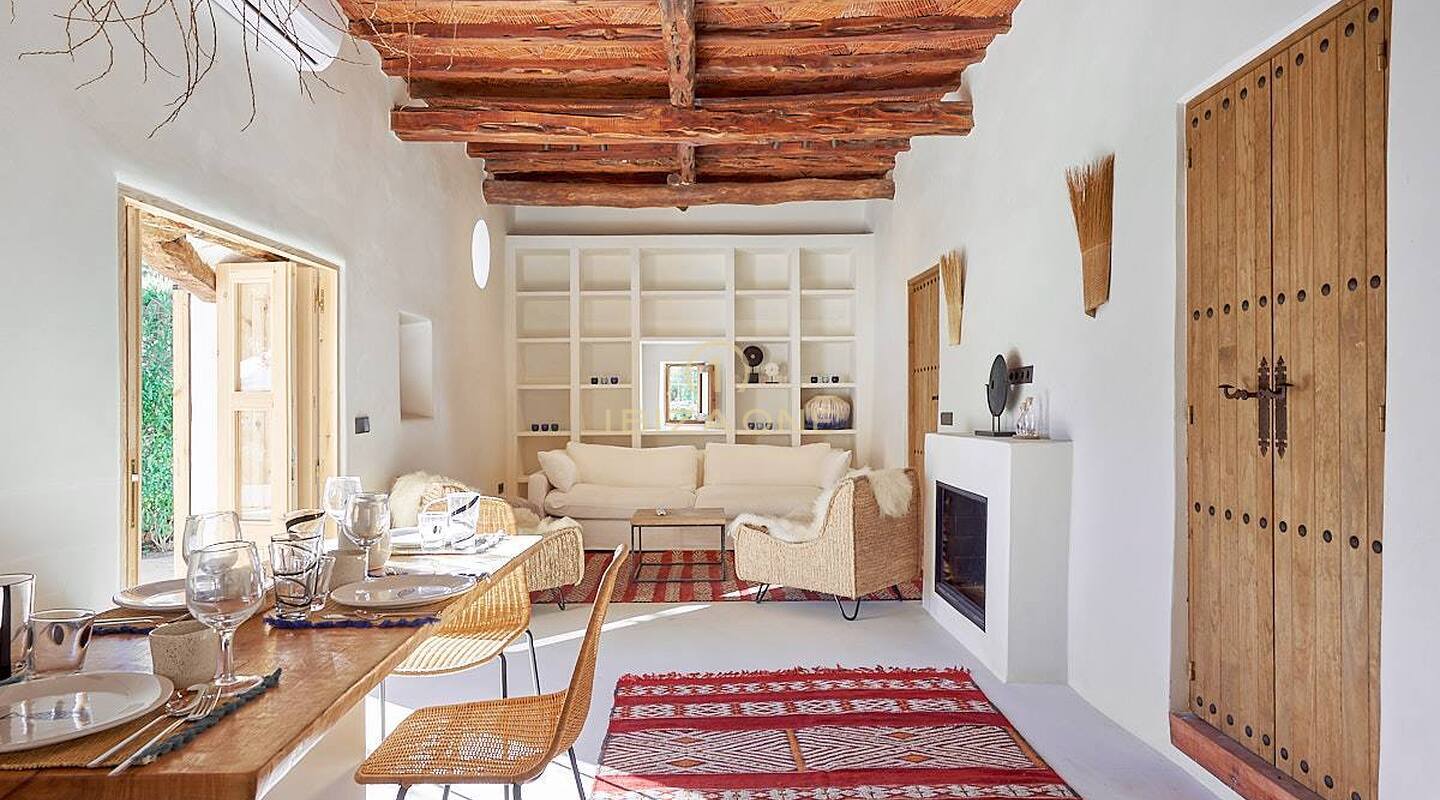 Traditionelle und äußerst luxuriös renovierte Ibiza-Finca aus dem 17. Jahrhundert zu vermieten, Ibiza