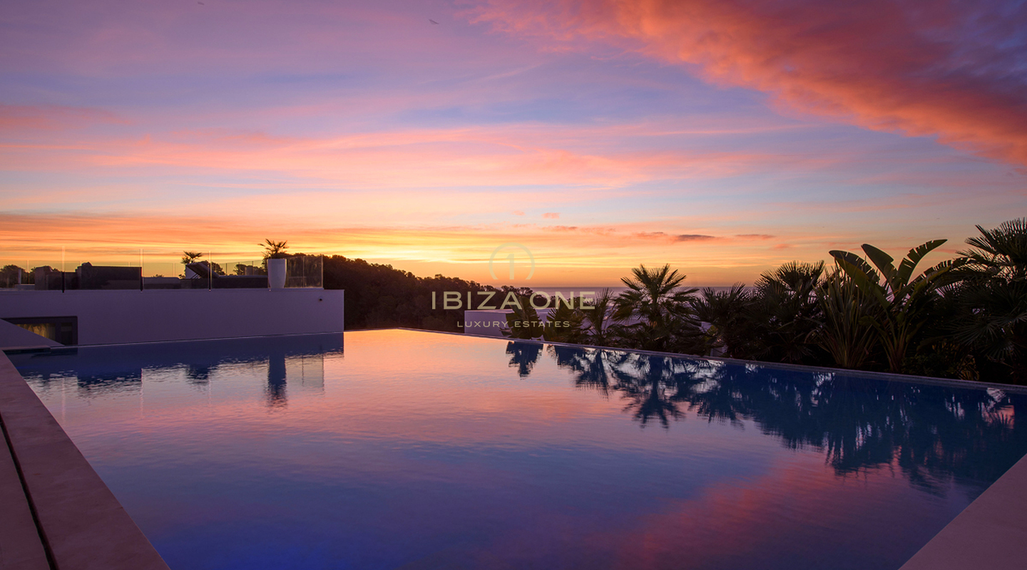 Moderne Luxusvilla mit Meerzugang nur wenige Minuten von Ibiza-Stadt entfernt zu vermieten, Ibiza – dieses Luxushaus steht auch zum Verkauf, Ibiza