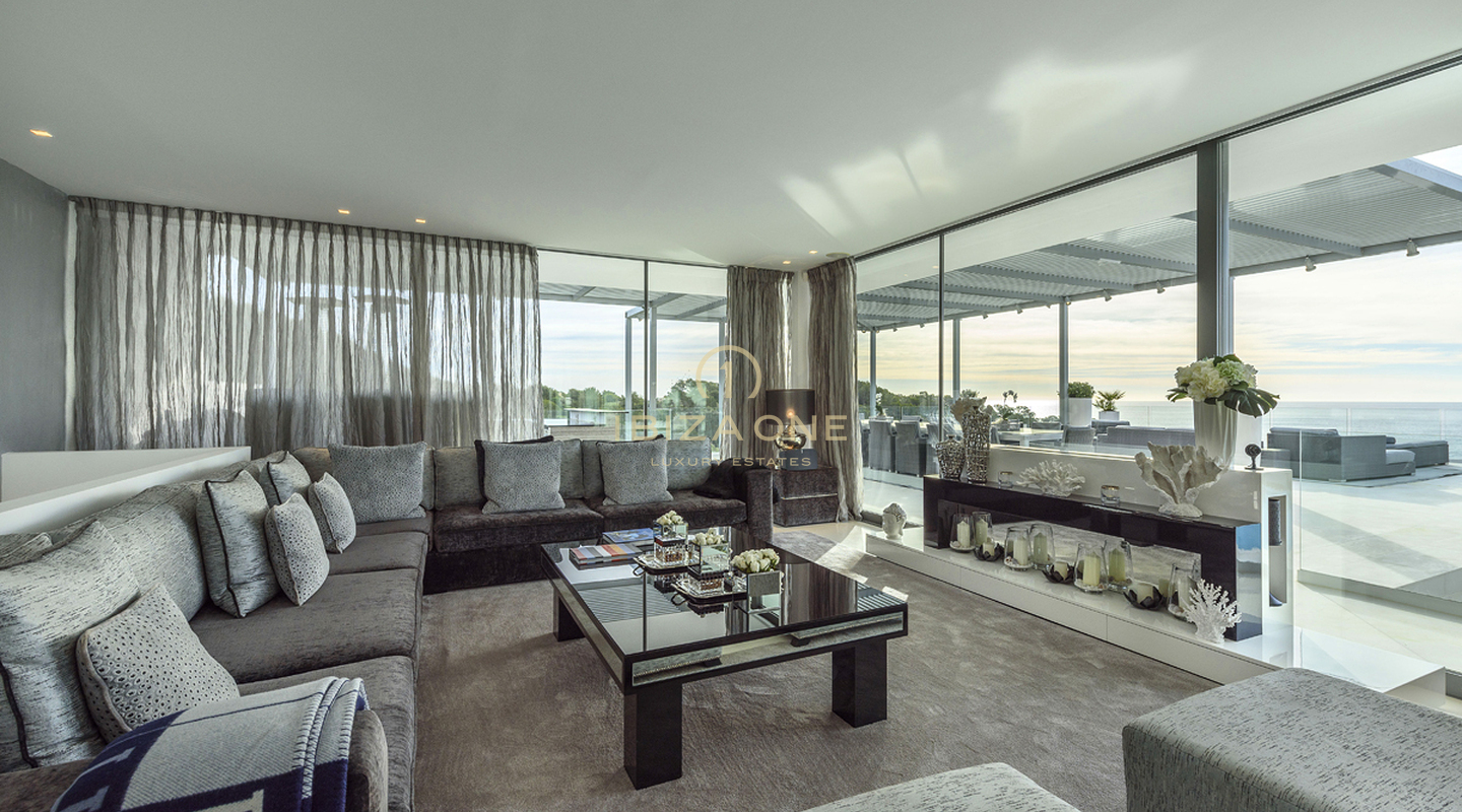 Moderne Luxusvilla mit Meerzugang nur wenige Minuten von Ibiza-Stadt entfernt zu vermieten, Ibiza – dieses Luxushaus steht auch zum Verkauf, Ibiza