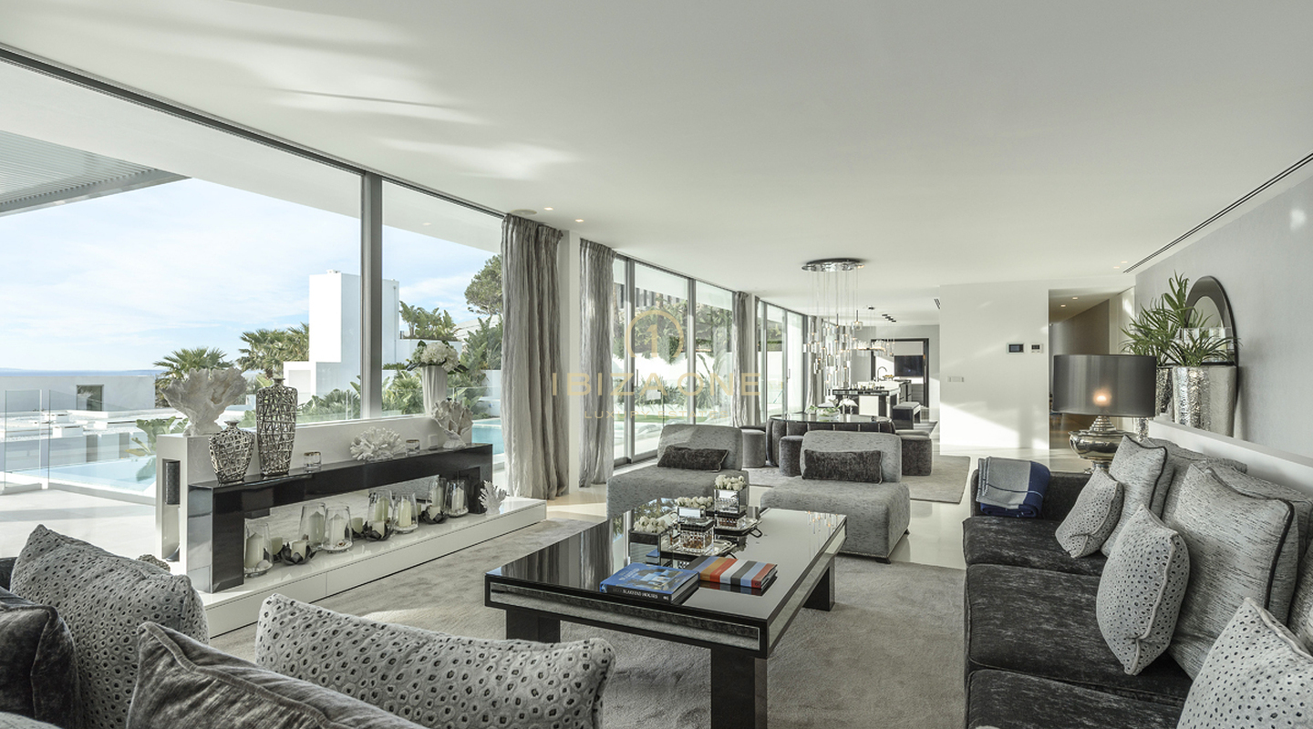 Moderne Luxusvilla mit Meerzugang nur wenige Minuten von Ibiza-Stadt entfernt zu vermieten, Ibiza – dieses Luxushaus steht auch zum Verkauf, Ibiza