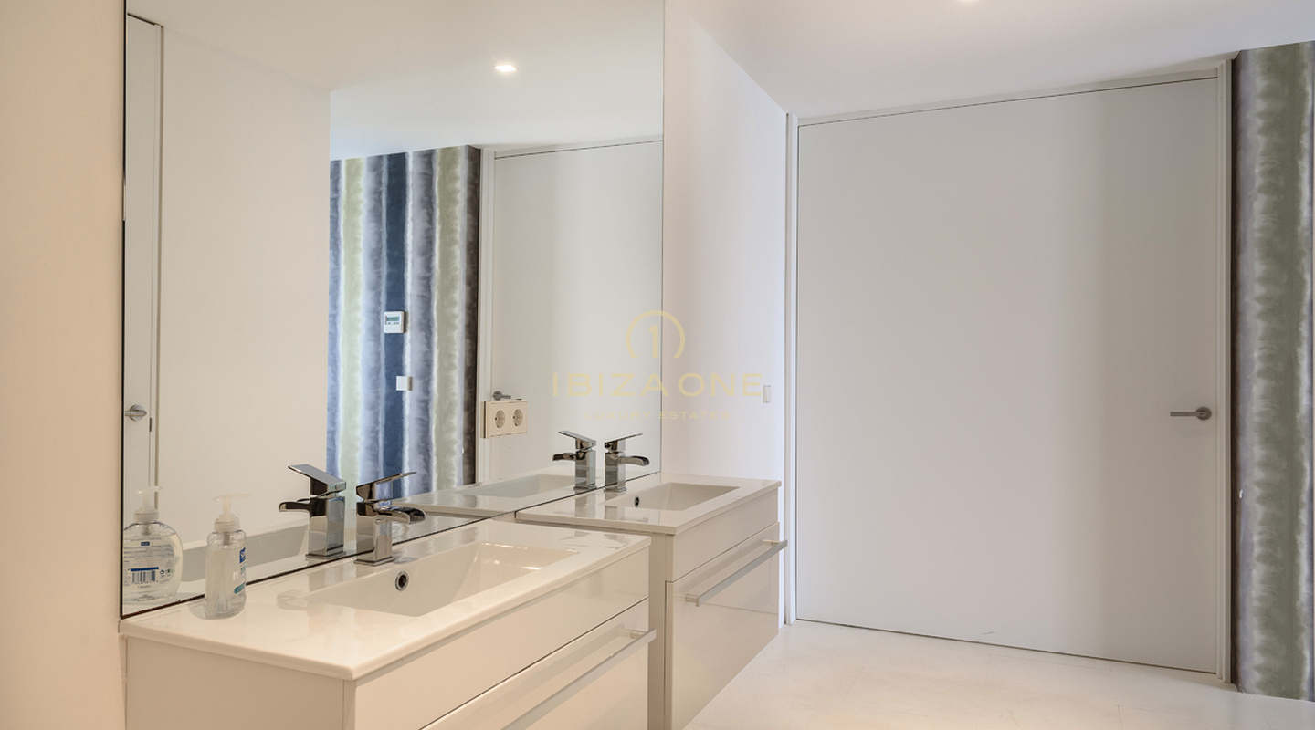 Modern luxury villa with sea access just a few minutes from Ibiza town for rent, Ibiza - this luxury house is for sale too, Ibiza