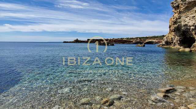 Villa de luxe moderne avec accès à la mer à quelques minutes de la ville d'Ibiza à louer, Ibiza - cette maison de luxe est également à vendre, Ibiza