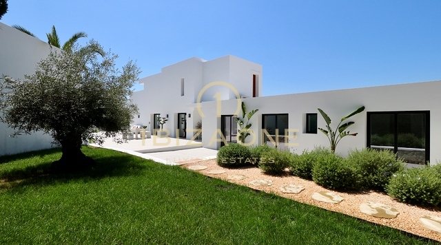 Moderna villa di lusso ristrutturata a Can Pep Simo con vista in vendita, Ibiza