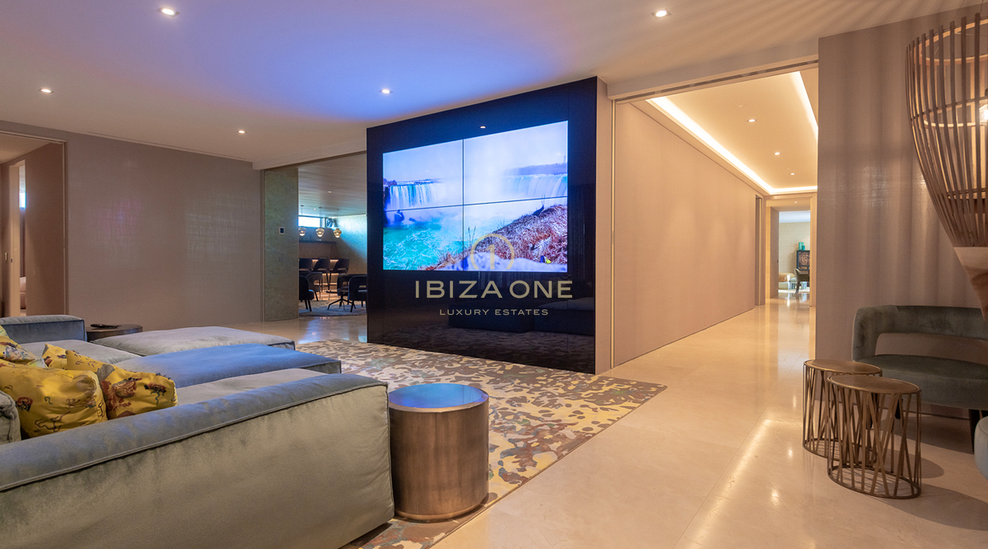 Het kroonjuweel van Ibiza – Megalandgoed met panoramisch uitzicht op zee en volledige privacy in Sta. Eulalia te koop, Ibiza.