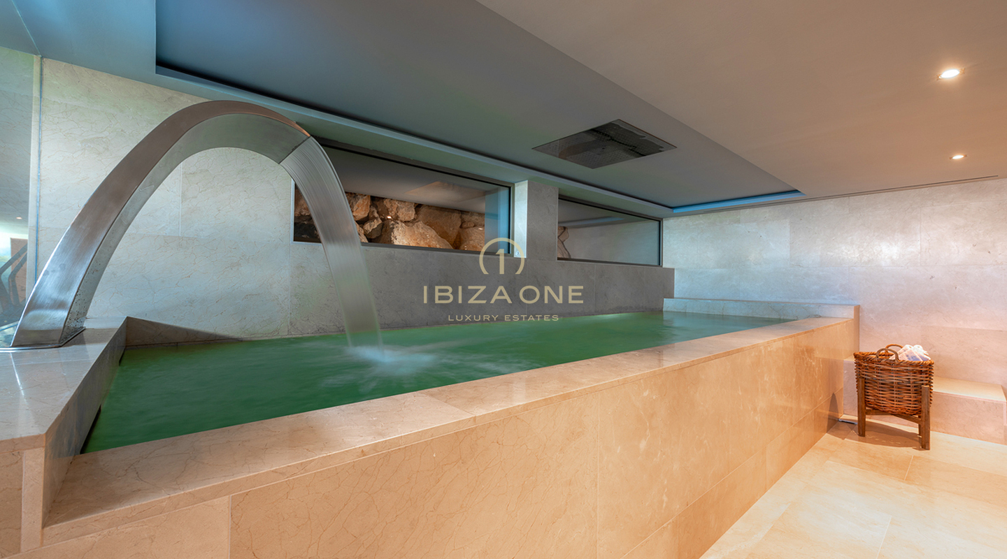 Ibiza Crown Jewel – Mega Finca con Vistas Panorámicas al Mar y Total Privacidad en Venta en Sta. Eulalia, Ibiza