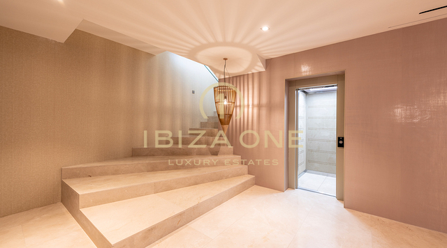 Ibiza Crown Jewel – Mega Finca con Vistas Panorámicas al Mar y Total Privacidad en Venta en Sta. Eulalia, Ibiza