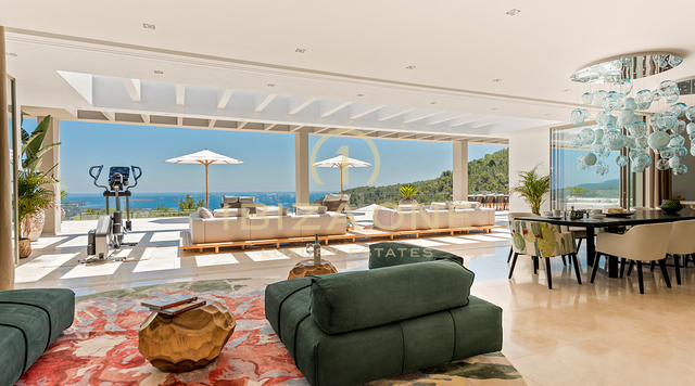 Het kroonjuweel van Ibiza – Megalandgoed met panoramisch uitzicht op zee en volledige privacy in Sta. Eulalia te koop, Ibiza.