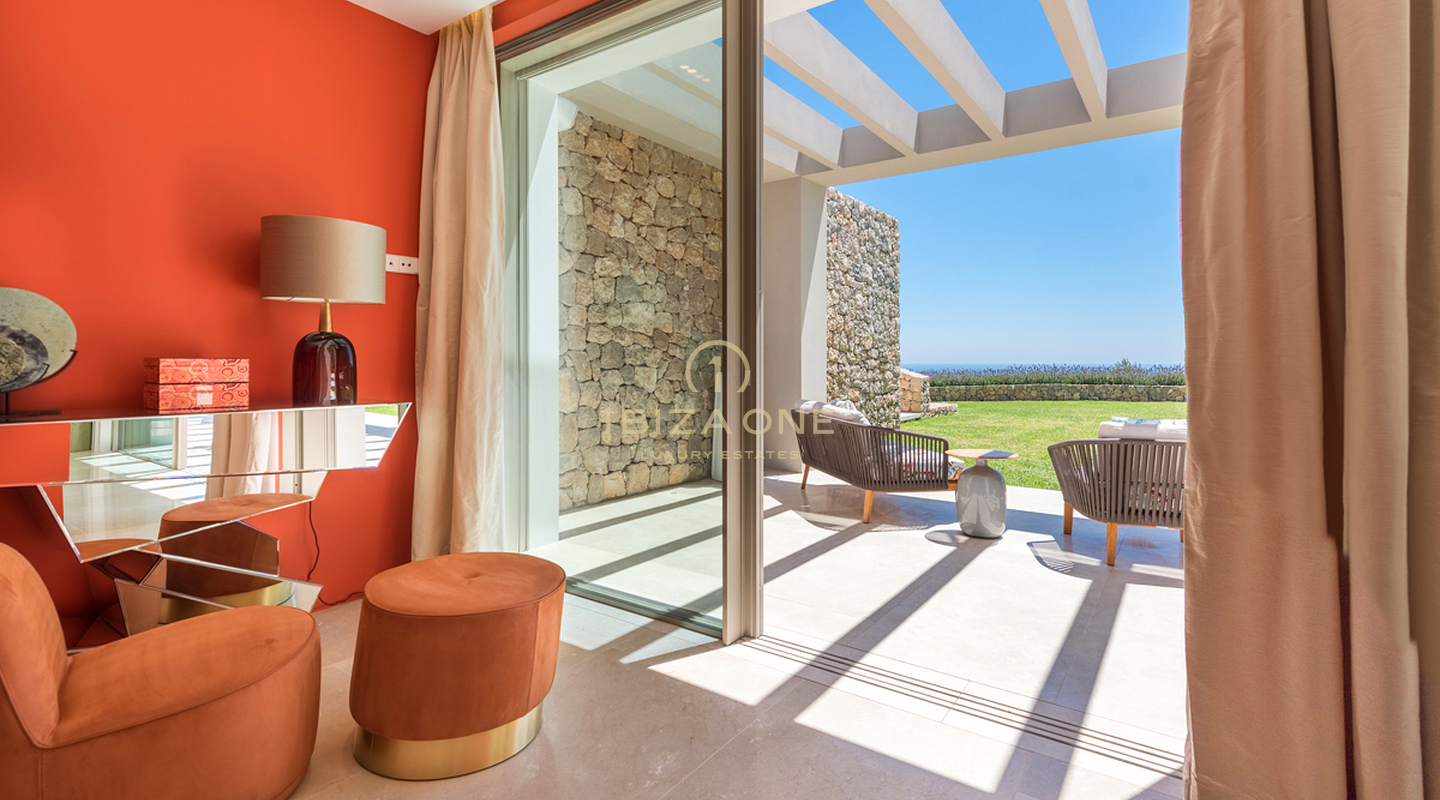 Joyau d'Ibiza – Propriété de prestige avec vue panoramique sur la mer et intimité totale à Santa Eulalia, Ibiza