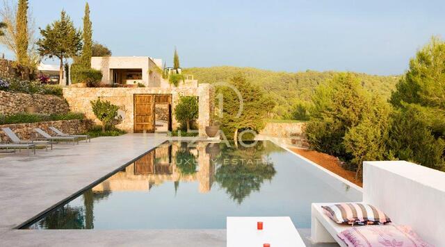 Gemoderniseerde luxe prachtige finca met privacy te koop, Ibiza - luxe finca te huur, Ibiza