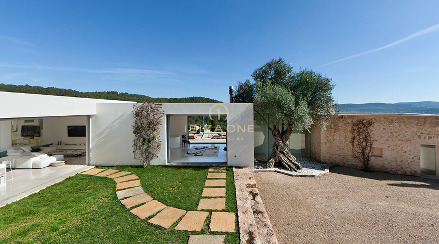 Modernizzata lussuosa e bellissima finca con privacy in vendita, Ibiza - finca di lusso in affitto, Ibiza