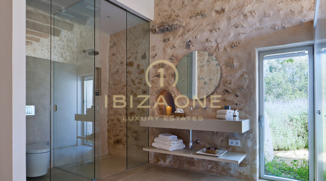 Gemoderniseerde luxe prachtige finca met privacy te koop, Ibiza - luxe finca te huur, Ibiza