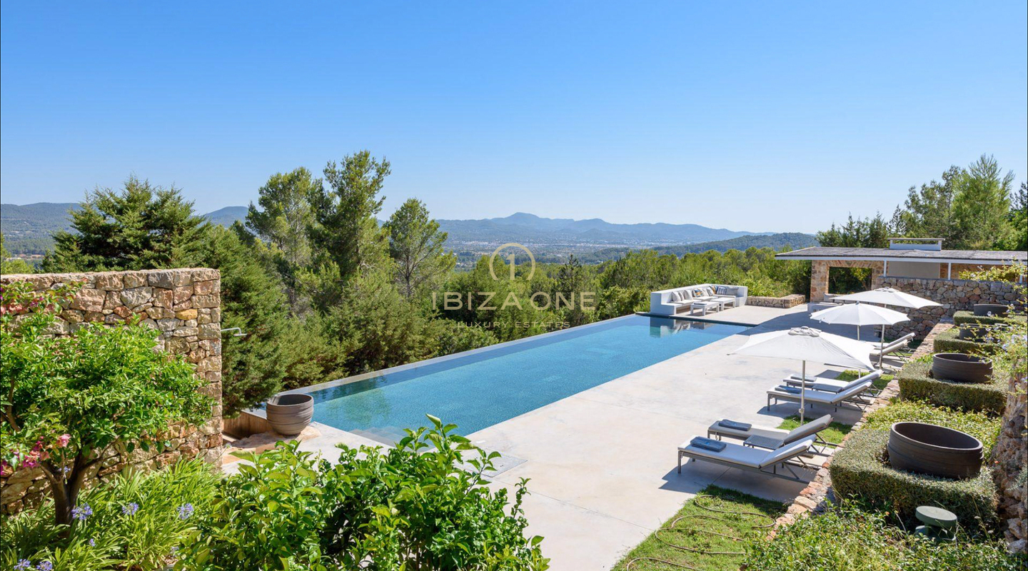 Gemoderniseerde luxe prachtige finca met privacy te koop, Ibiza - luxe finca te huur, Ibiza