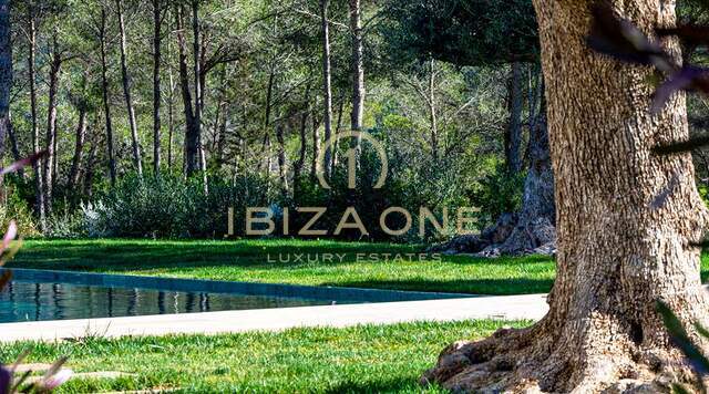 Privileged luxury finca for sale