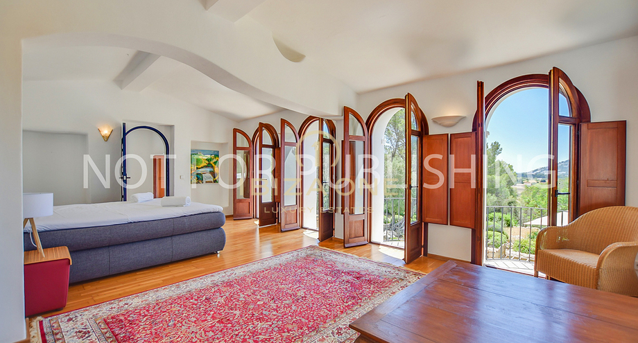 Фотографии объектов недвижимости