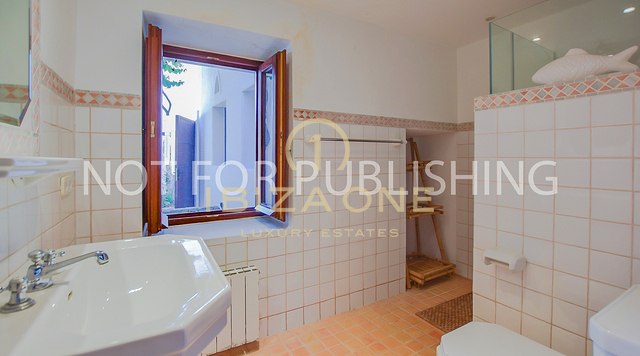 Fantastisch luxe pand met een hoofdhuis en apart gastenverblijf te koop, Ibiza - luxe huis te huur, Iibza