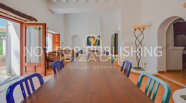 Fantastic luxury property with a main house and separate guest house for sale, Ibiza - luxury house for rent, Iibza