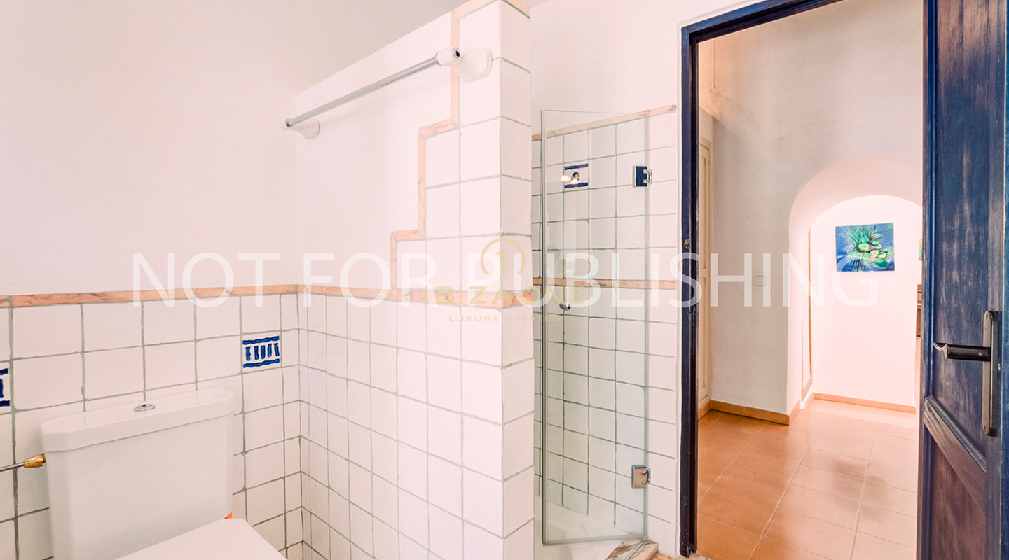 Fantástica propiedad de lujo con casa principal y casa de invitados independiente en venta, Ibiza - casa de lujo en alquiler, Iibza