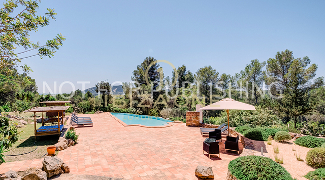 Fantastisch luxe pand met een hoofdhuis en apart gastenverblijf te koop, Ibiza - luxe huis te huur, Iibza