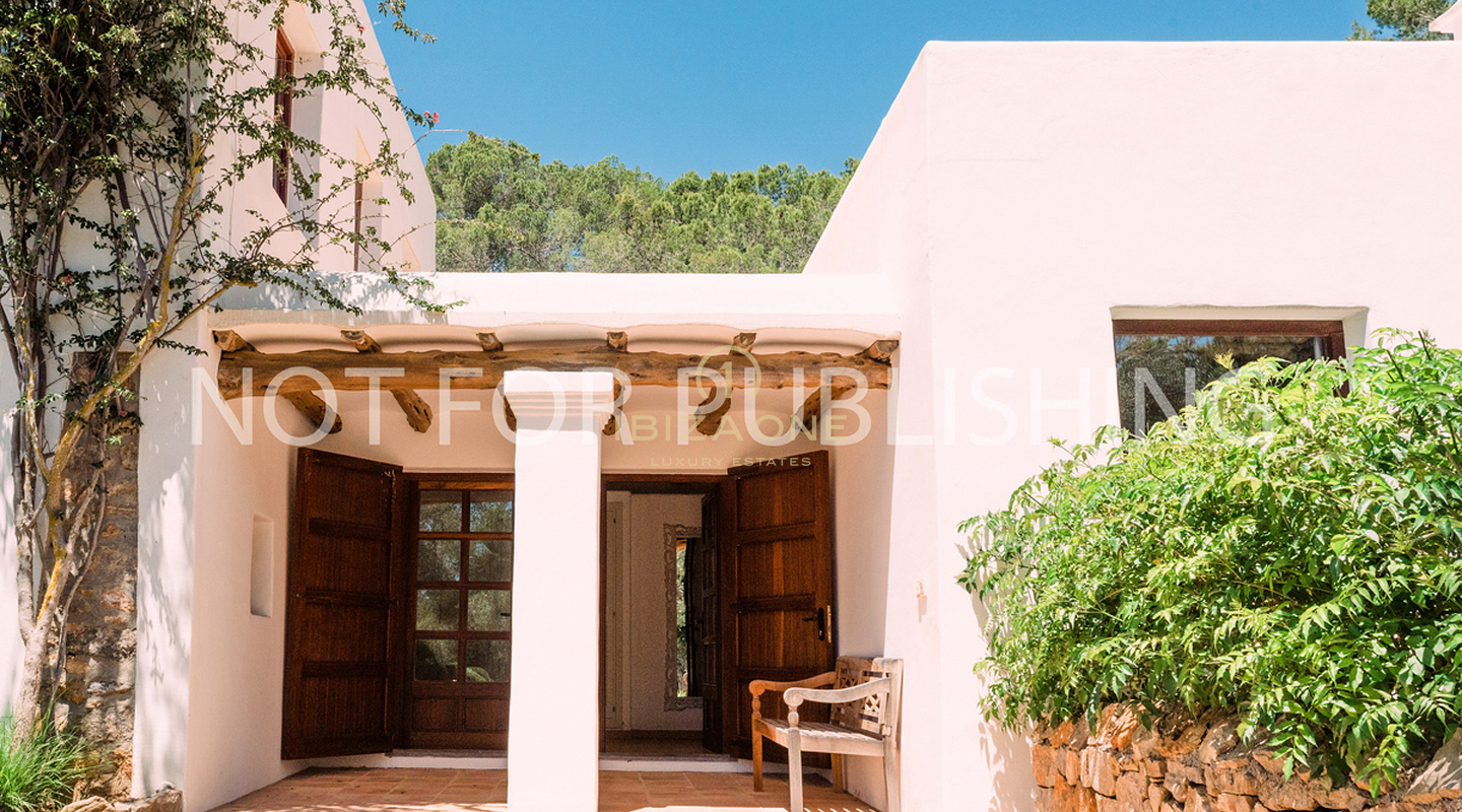 Fantastic luxury property with a main house and separate guest house for sale, Ibiza - luxury house for rent, Iibza