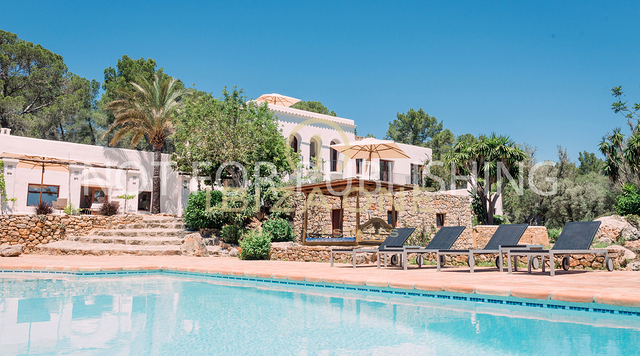 Fantástica propiedad de lujo con casa principal y casa de invitados independiente en venta, Ibiza - casa de lujo en alquiler, Iibza
