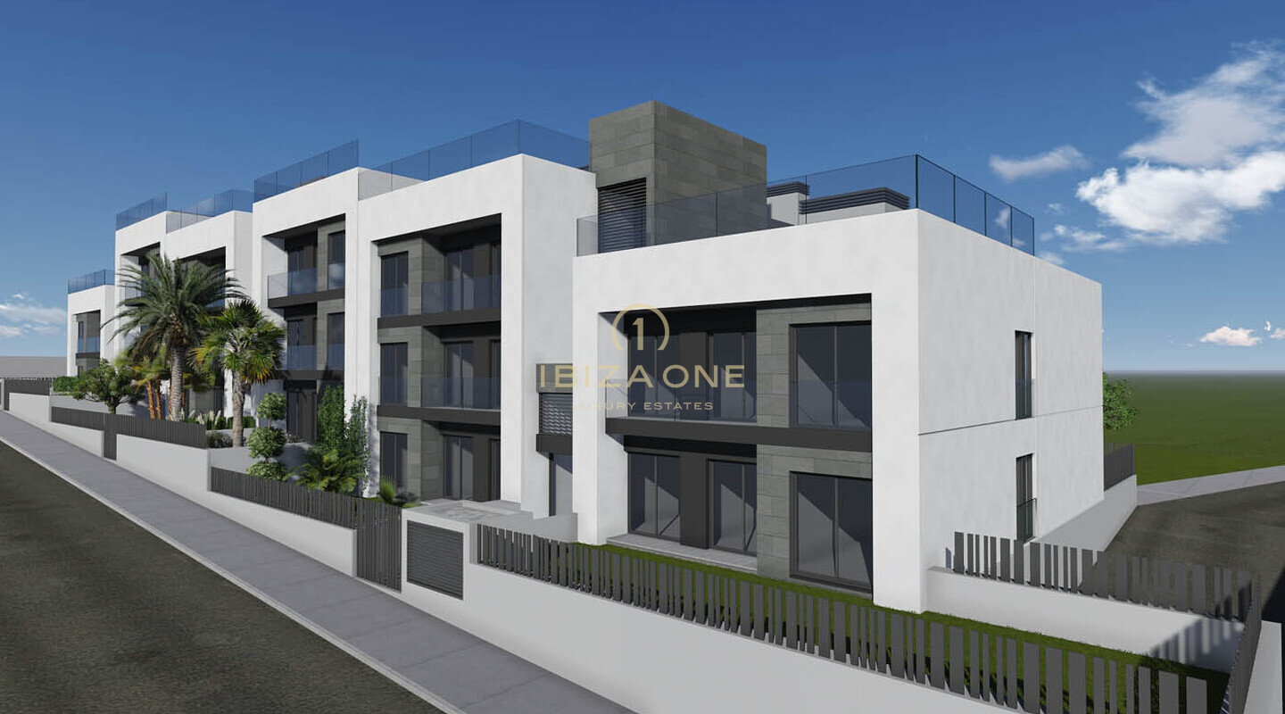 Neu gebautes Penthouse, nur wenige Minuten vom Starnd Talamanca zum Verkauf
