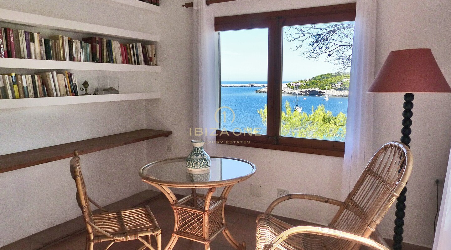 Propriété en première ligne de mer avec accès direct à la mer à vendre