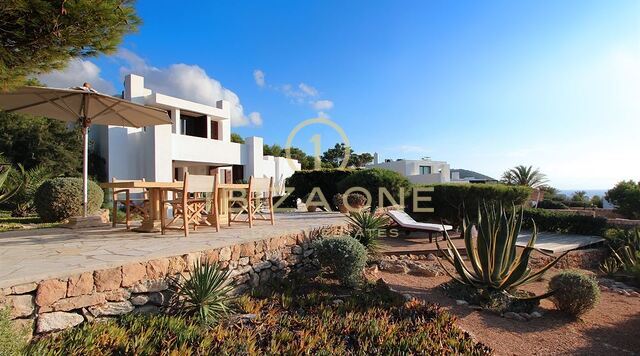 First sea line villa with tourist license for sale
