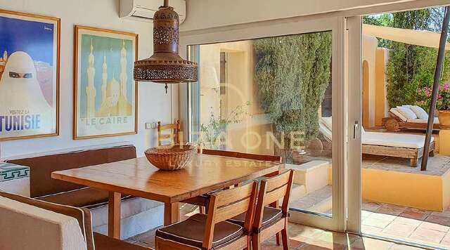Villa in stile country marocchino con vista sul mare e Dalt Vila in vendita