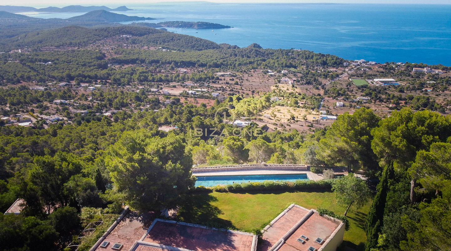Blakstad Villa unique et artistique avec 180 vues incroyables sur la mer et maison d'hôtes à vendre