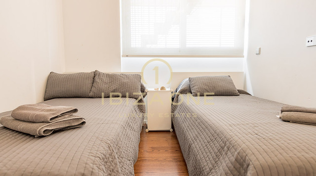 Ático céntrico en excelentes condiciones a la venta