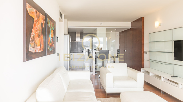 Zentral gelegenes Penthouse im Top Zustand zum Verkauf