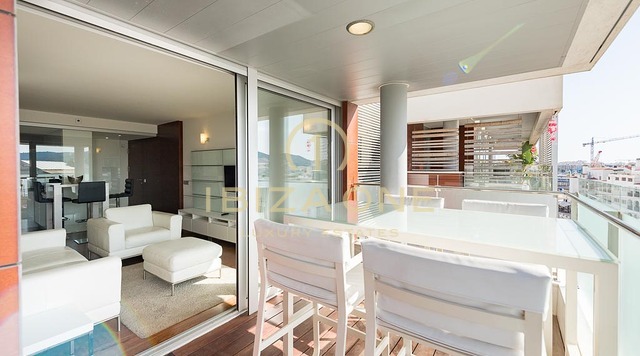 Zentral gelegenes Penthouse im Top Zustand zum Verkauf