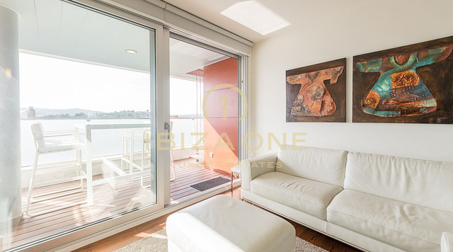Zentral gelegenes Penthouse im Top Zustand zum Verkauf