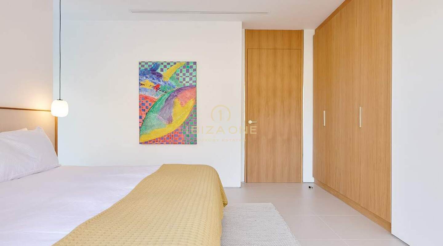 Villa de luxe moderne nouvellement construite avec une vue incroyable sur le coucher du soleil et la mer dans une urbanisation privée à vendre, Ibiza