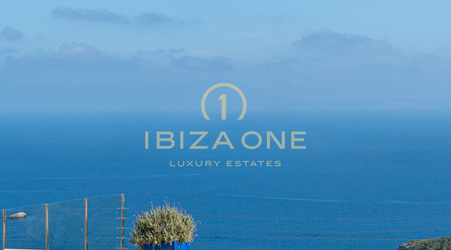 Extraordinary luxury villa with views to the sea, Dalt Vila and Formentera for sale