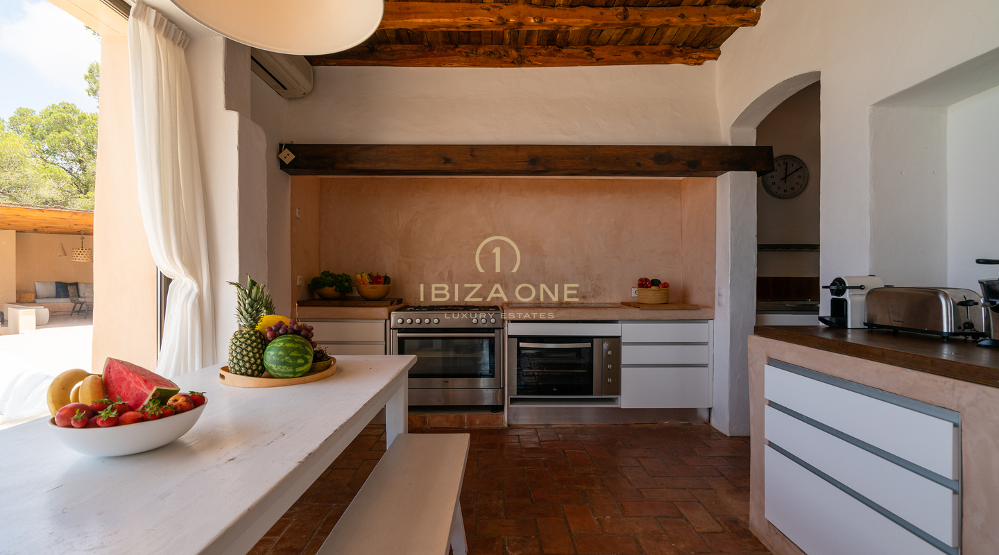 Extraordinary luxury villa with views to the sea, Dalt Vila and Formentera for sale