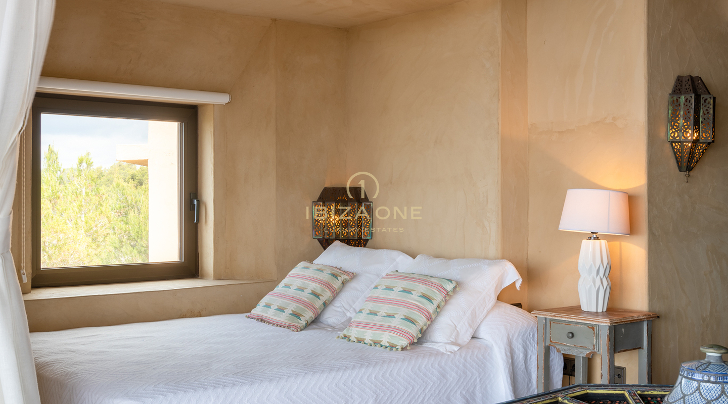 Extraordinary luxury villa with views to the sea, Dalt Vila and Formentera for sale