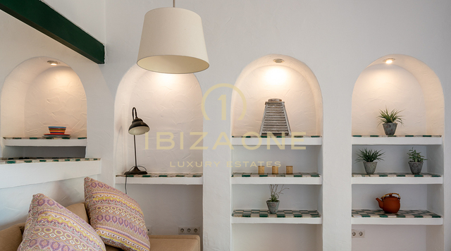 Extraordinary luxury villa with views to the sea, Dalt Vila and Formentera for sale