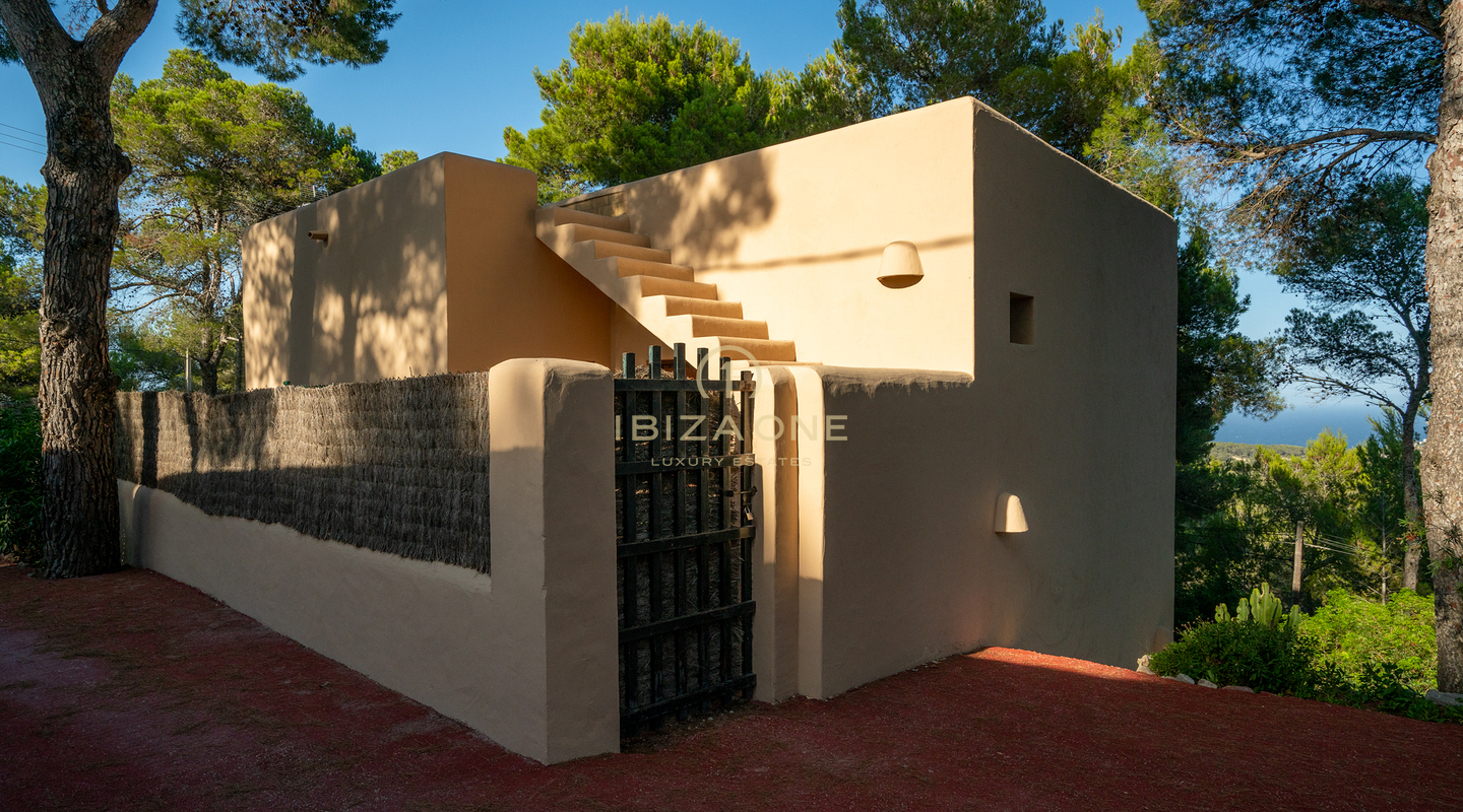 Extraordinaria villa de lujo con vistas al mar, Dalt Vila y Formentera en venta