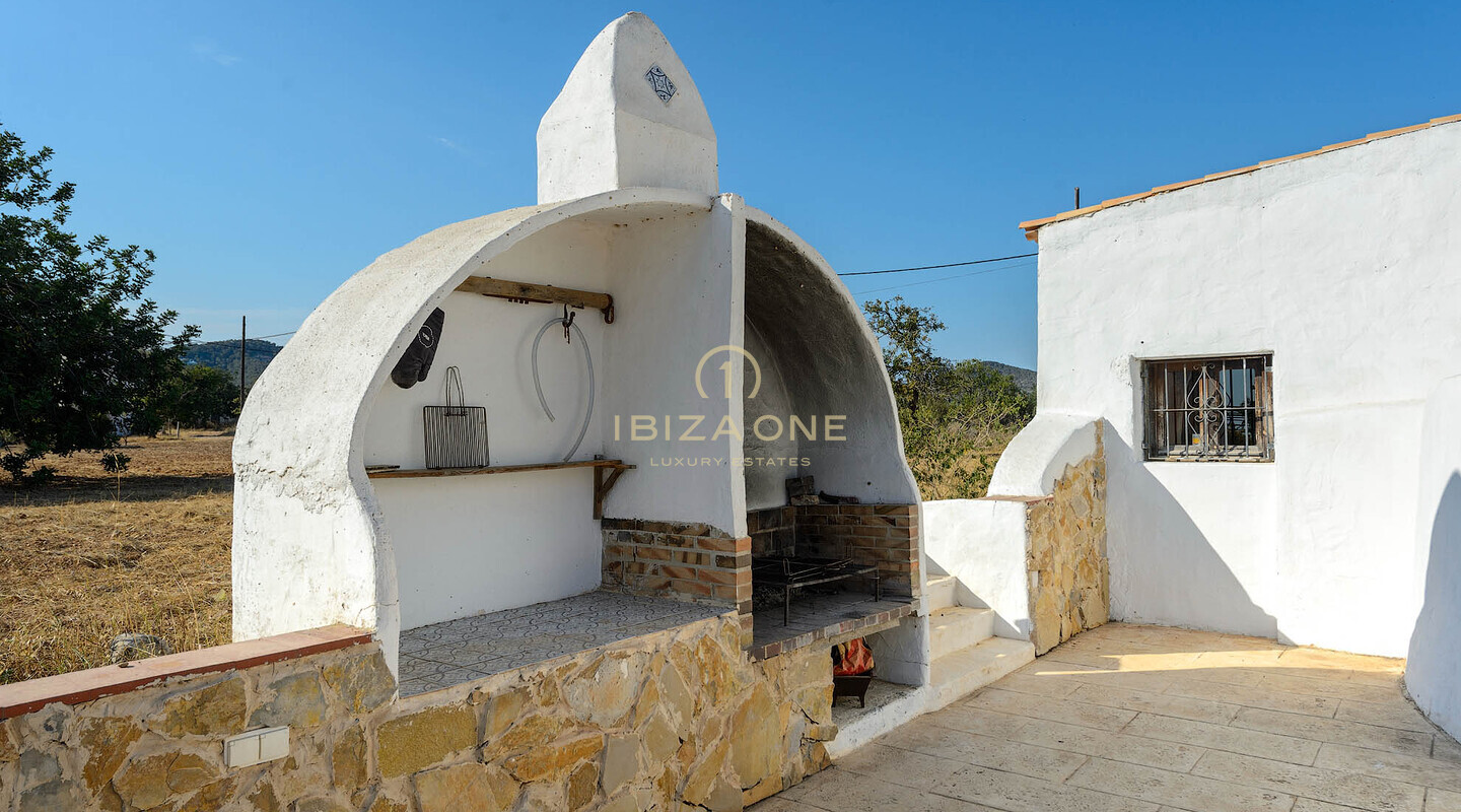 Luxe finca uit de 15e eeuw te koop op Ibiza