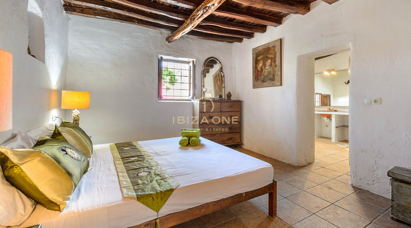Luxe finca uit de 15e eeuw te koop op Ibiza