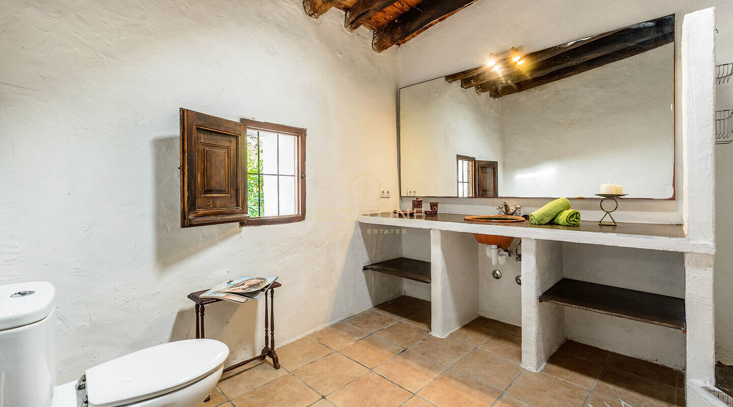 Luxe finca uit de 15e eeuw te koop op Ibiza