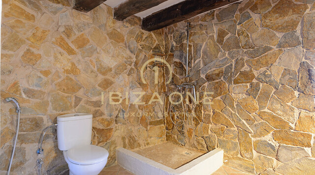 Finca di lusso ibizenca del XV secolo in vendita, Ibiza