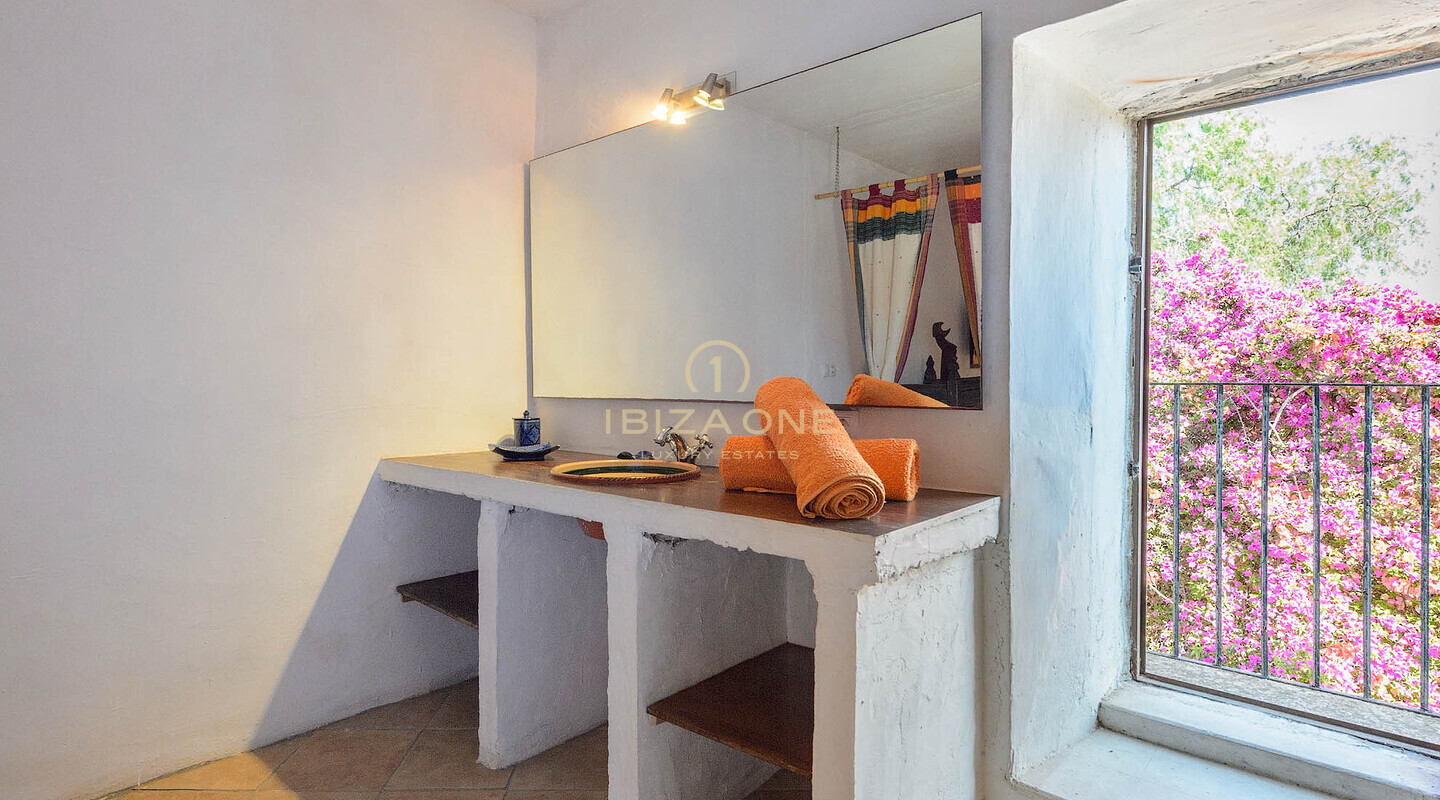 Luxe finca uit de 15e eeuw te koop op Ibiza