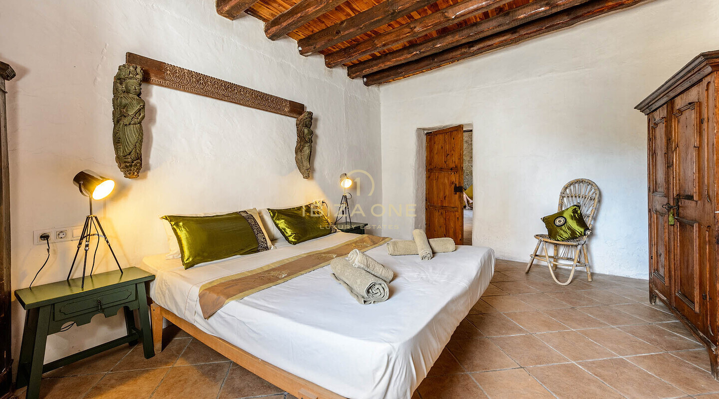 Finca ibicenca de lujo del siglo XV en venta, Ibiza