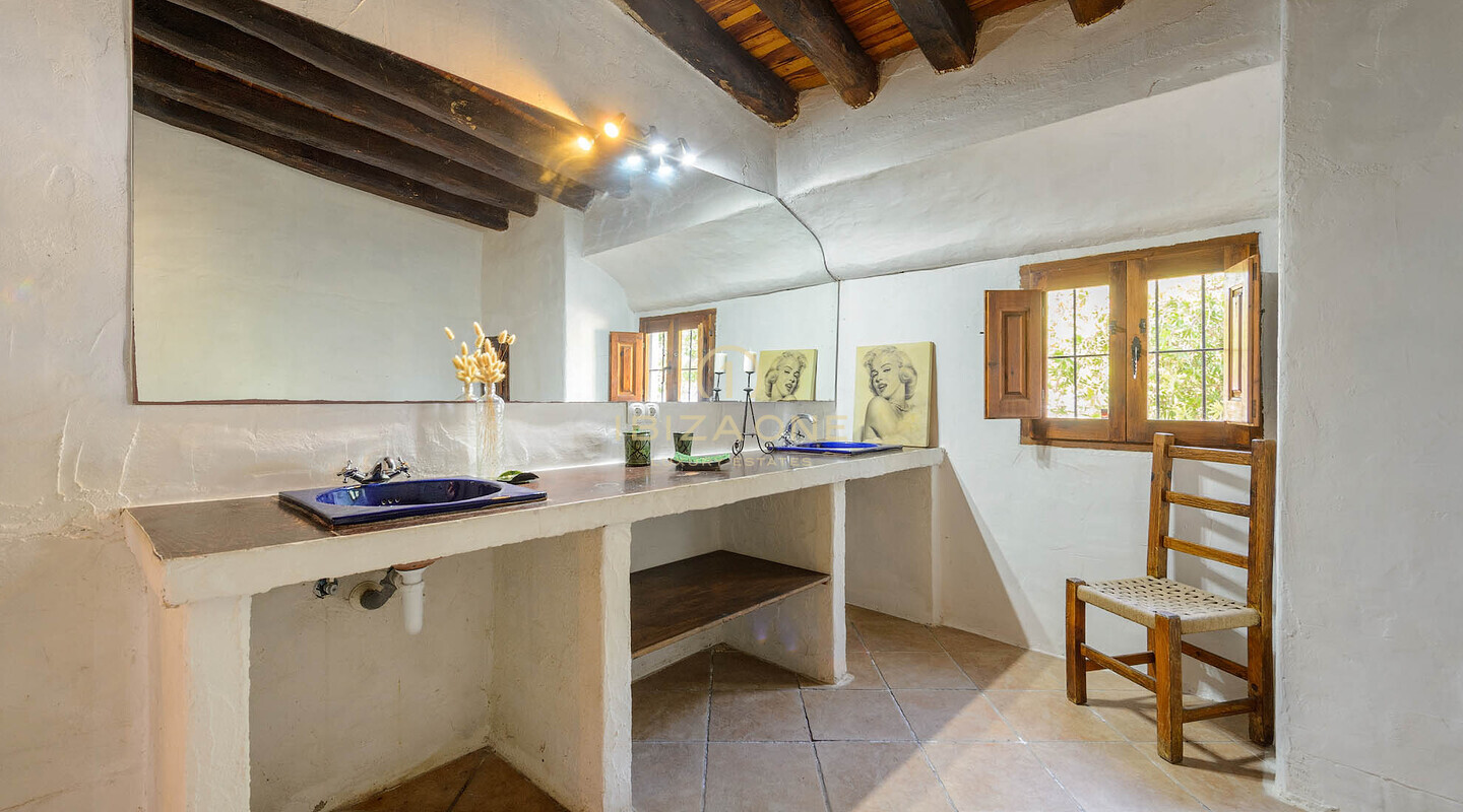 Luxe finca uit de 15e eeuw te koop op Ibiza